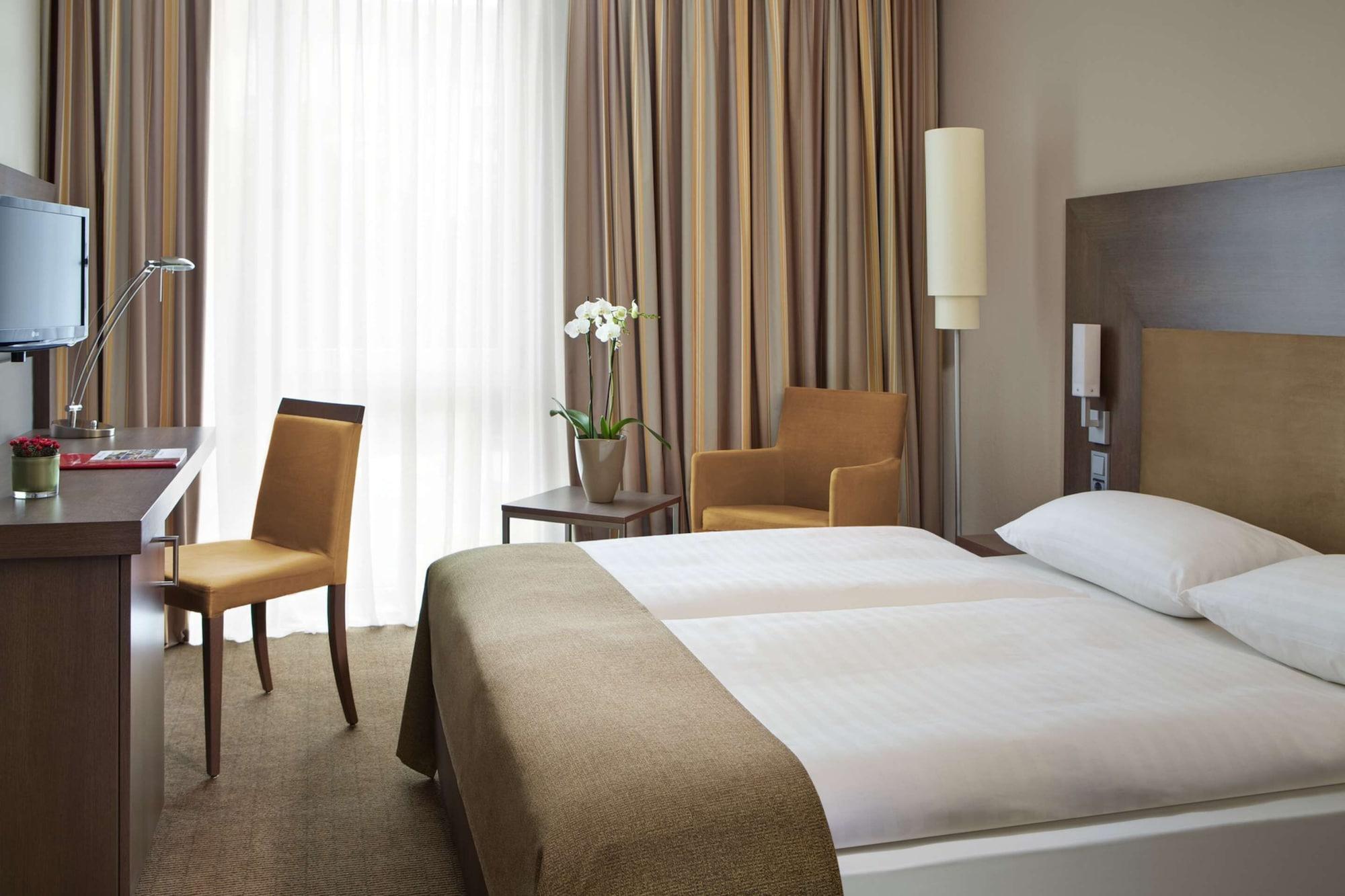 Intercityhotel Darmstadt Zewnętrze zdjęcie