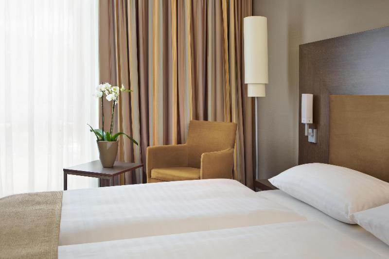 Intercityhotel Darmstadt Pokój zdjęcie