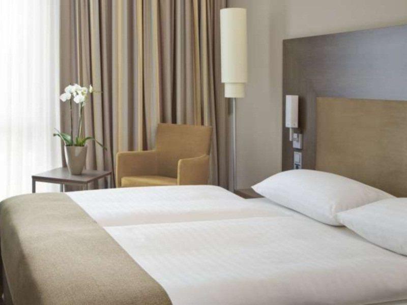 Intercityhotel Darmstadt Zewnętrze zdjęcie